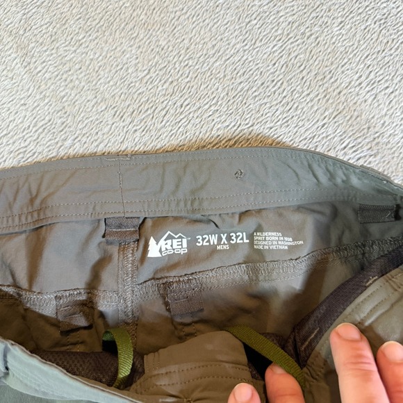 REI Co Op Mens Hiking Pants Size 32W x 32L Khaki Quick Dry Outdoor - Picture 5 of 13